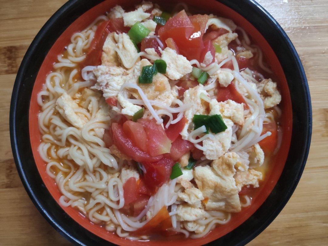 恨不得抱着锅舔的番茄鸡蛋面