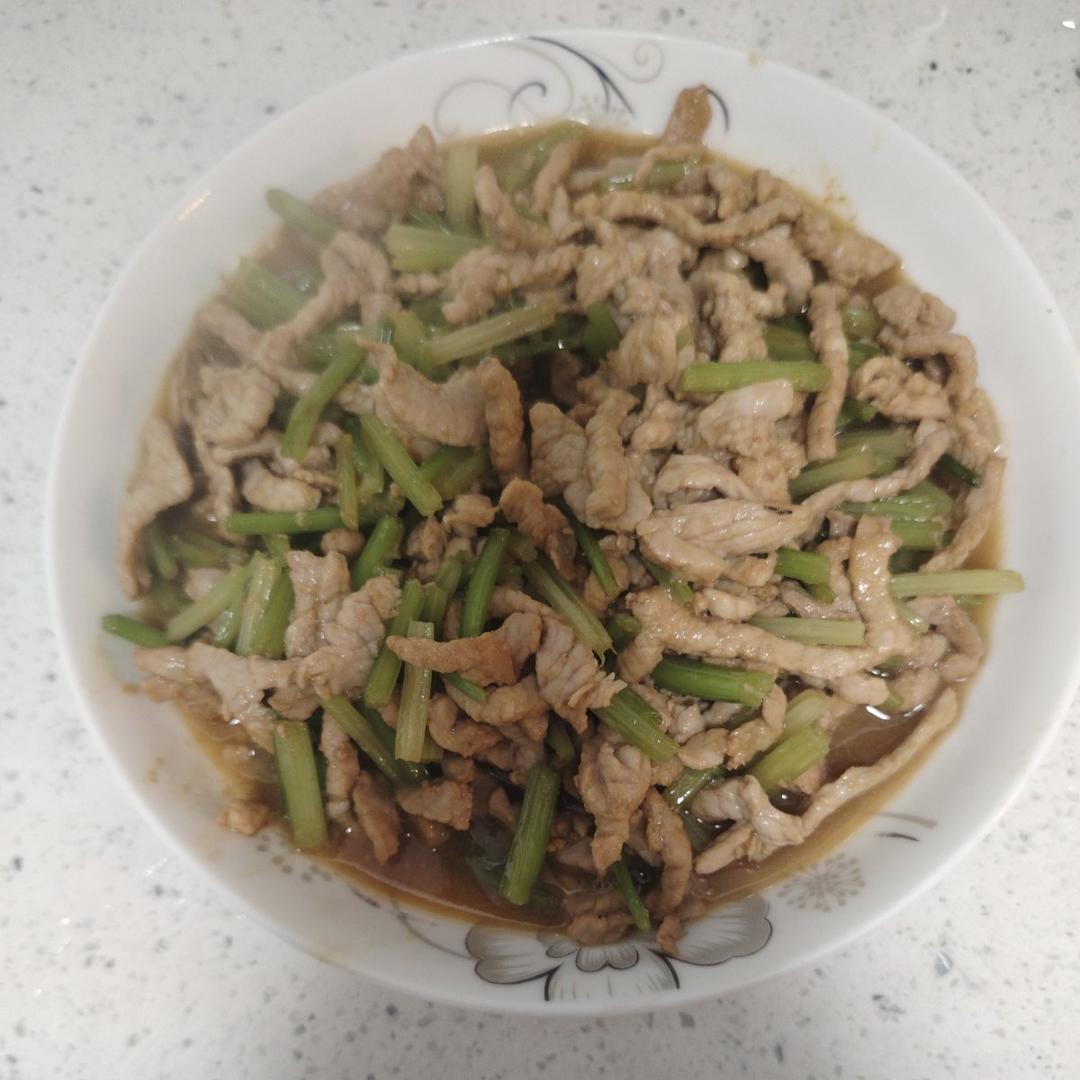 芹菜炒肉丝