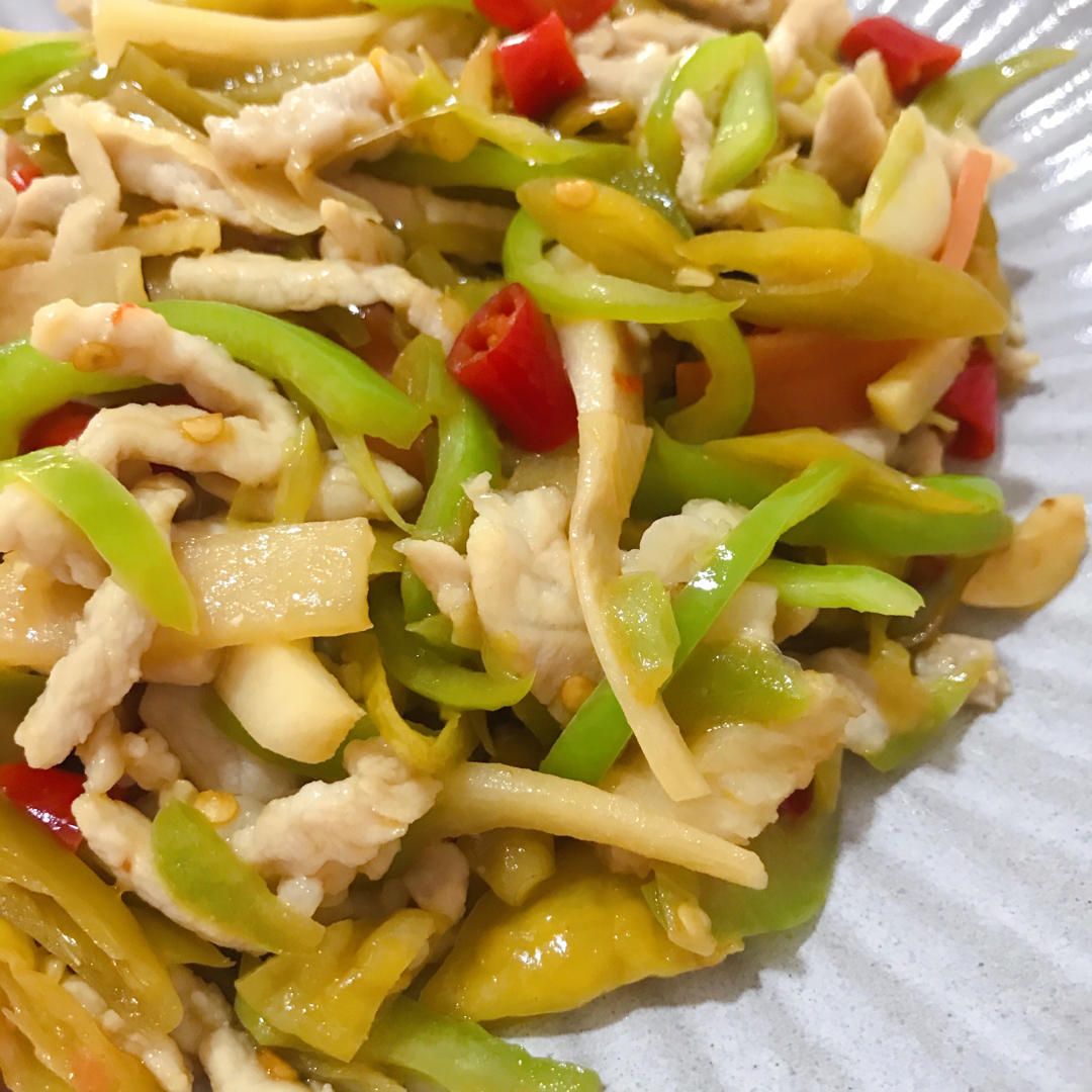 麻麻辣辣的泡椒肉丝