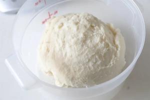 酸奶奶油面包的做法 步骤1