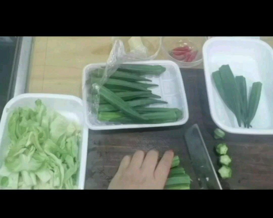 秋葵翻车视频的做法