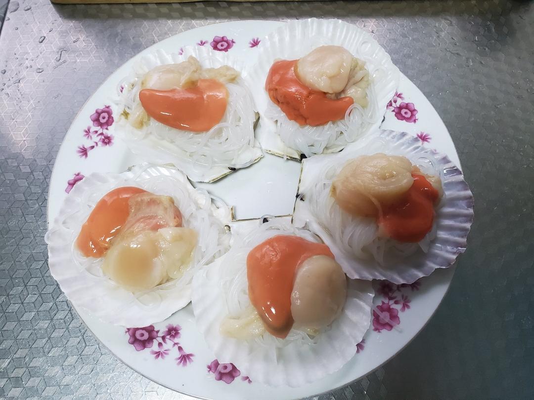 蒜蓉粉丝蒸扇贝