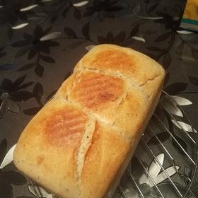 全谷物面包