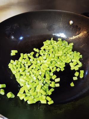 专治各种不吃的榄菜肉碎四季豆的做法 步骤4