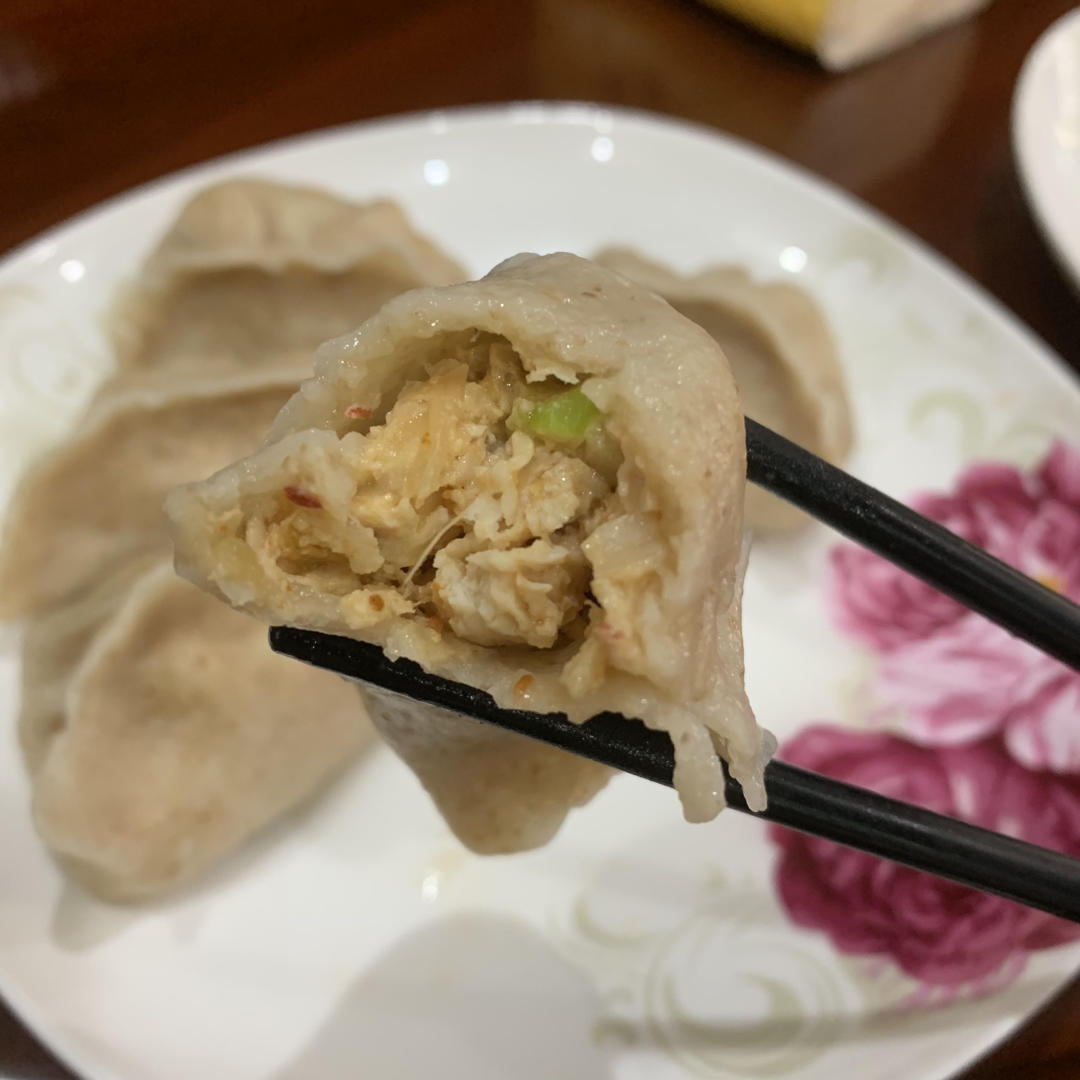 （减肥也能吃的饺子）『无油低脂100%黑全麦鸡肉水饺』