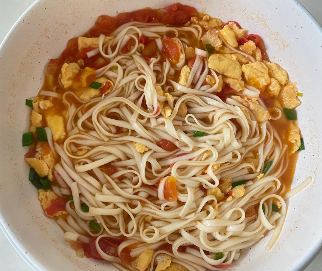 汤都要喝光的西红柿鸡蛋面