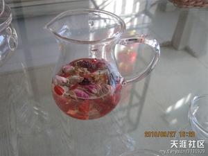花果茶－基调－玫瑰的做法 步骤3