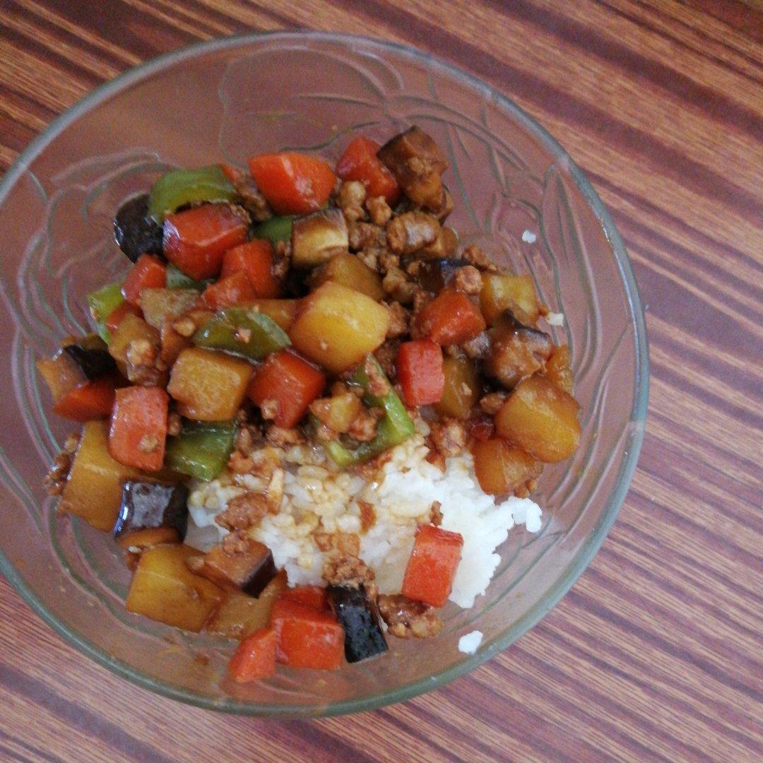 ㊙️香菇土豆肉沫拌饭❗️比外卖还好吃