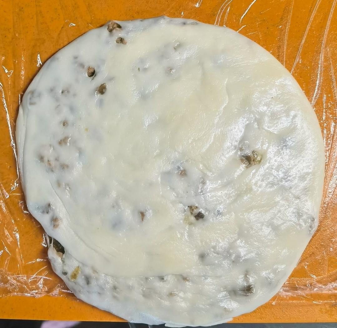 烙饼不硬的小窍门 掌握了你也能看出柔软多层凉了不硬的小油饼