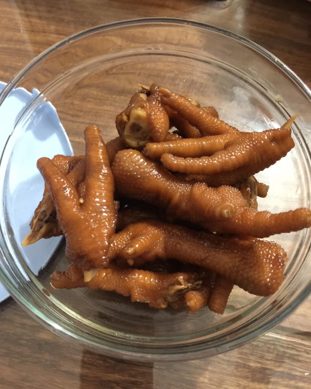 豉油皇鸡脚