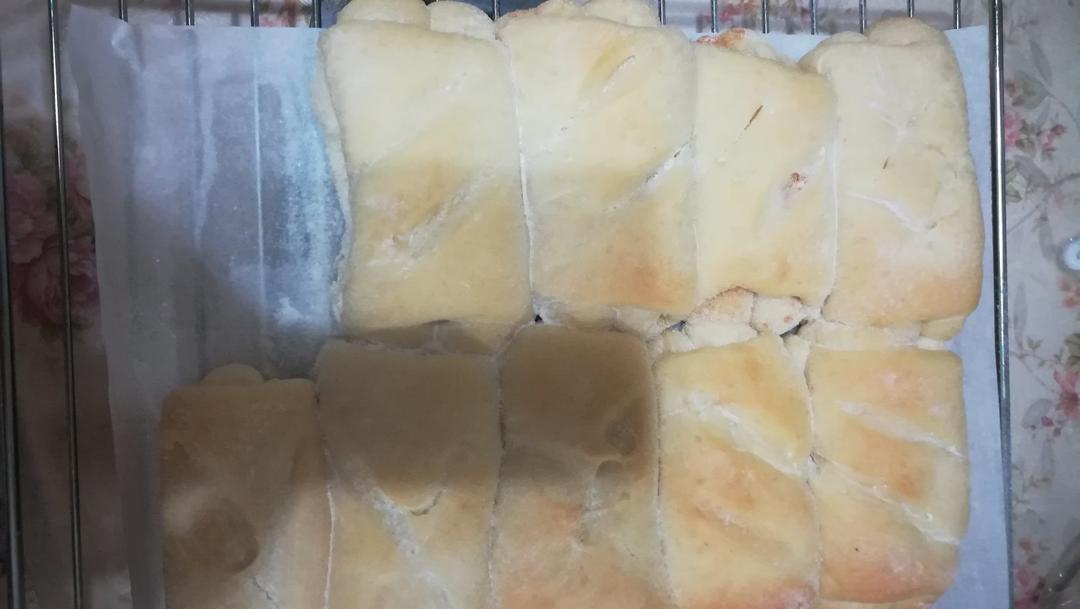 软到不知所措的牛奶卷