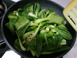 虾仁炒油菜的做法 步骤4