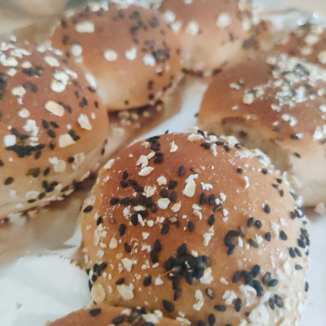 全麦蜂蜜谷物小面包｜一次发酵省时法