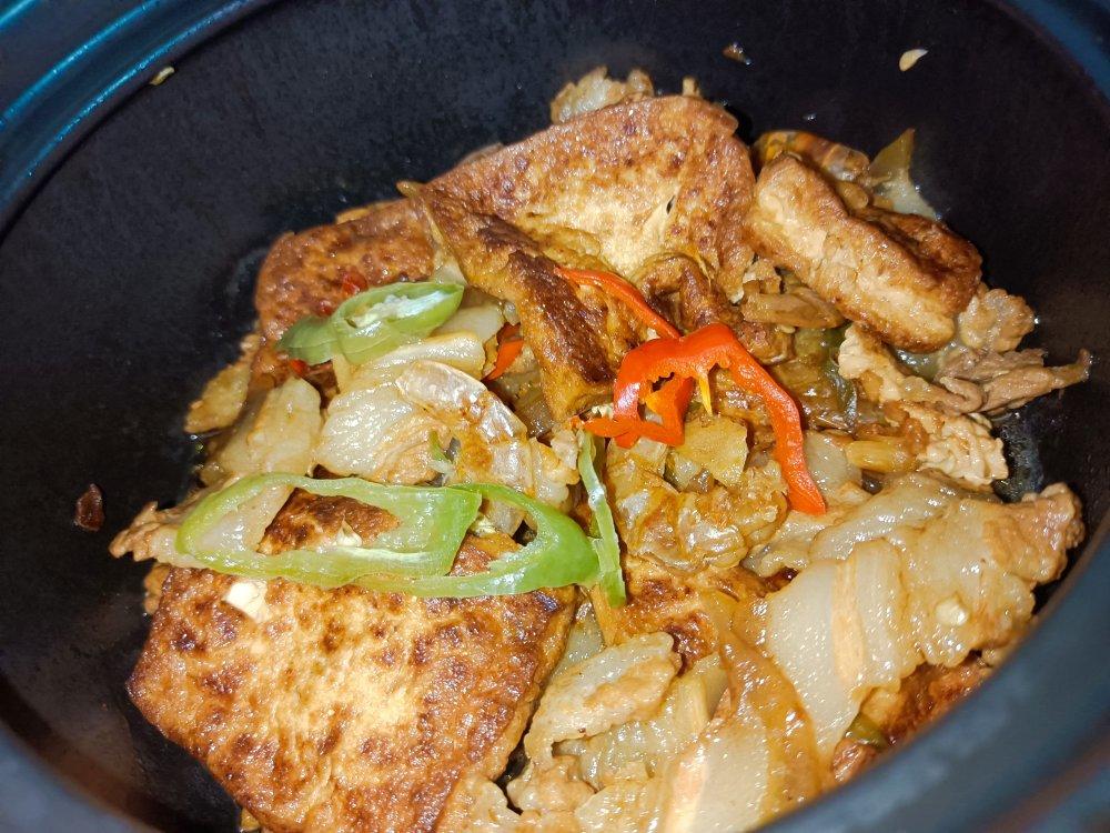 3965_lmyv做的五花肉香煎豆腐煲
