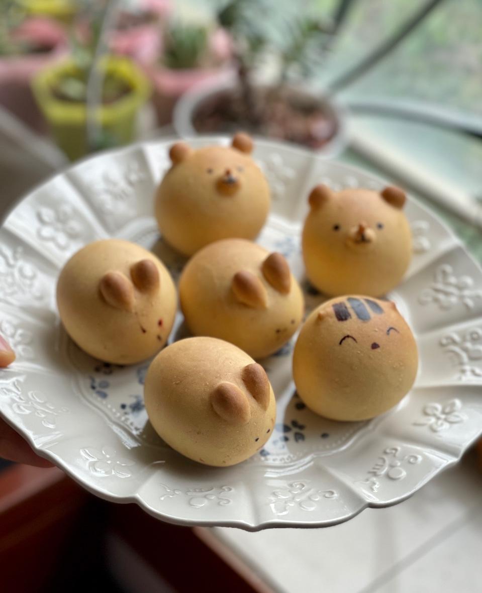 【樉樉的小厨房】萌萌哒小兔子 🐰小猫咪🐱小熊🐻日式烧果子 小点心消耗炼乳的做法