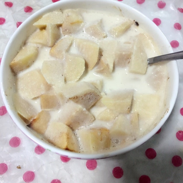 牛奶苹果燕麦粥