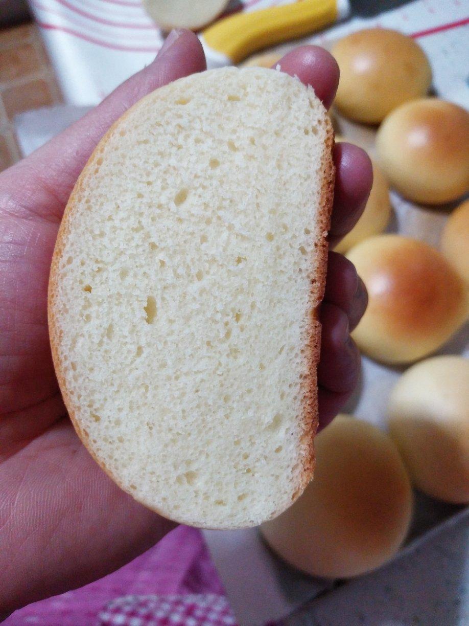 巨蛋面包