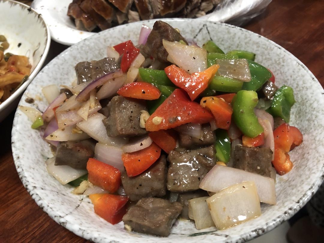 黑蒜子牛肉粒