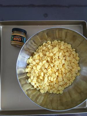 蜂蜜玉米片的做法 步骤1