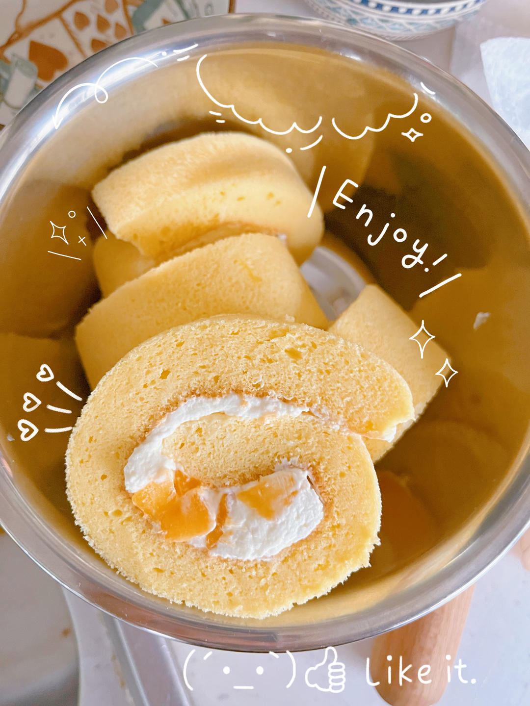 胖乎乎奶油芒果卷/不开裂不掉皮全过程详细图解烘焙视频/蛋糕篇6：「厚卷」