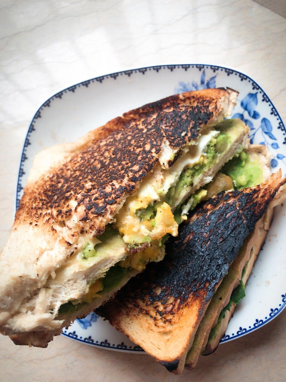 牛油果早餐三明治 Avocado Breakfast Toasted Sandwich