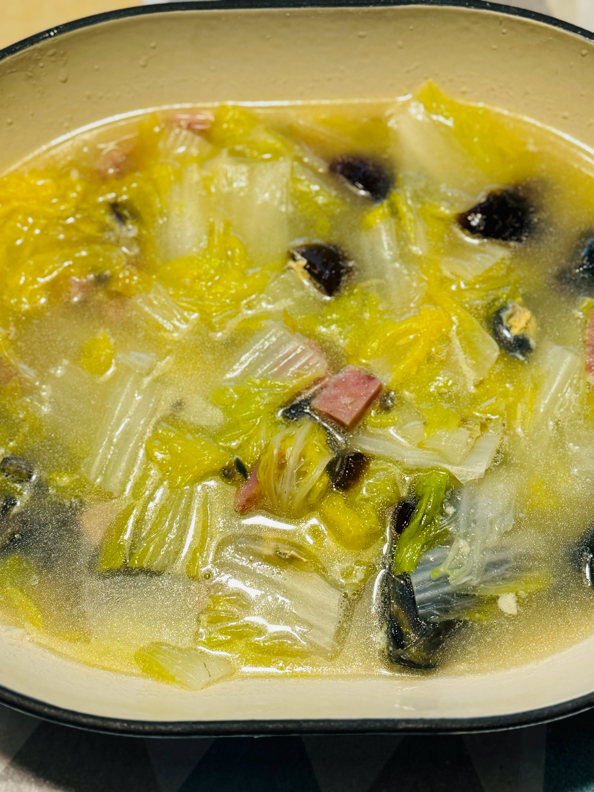 超鲜皮蛋白菜汤