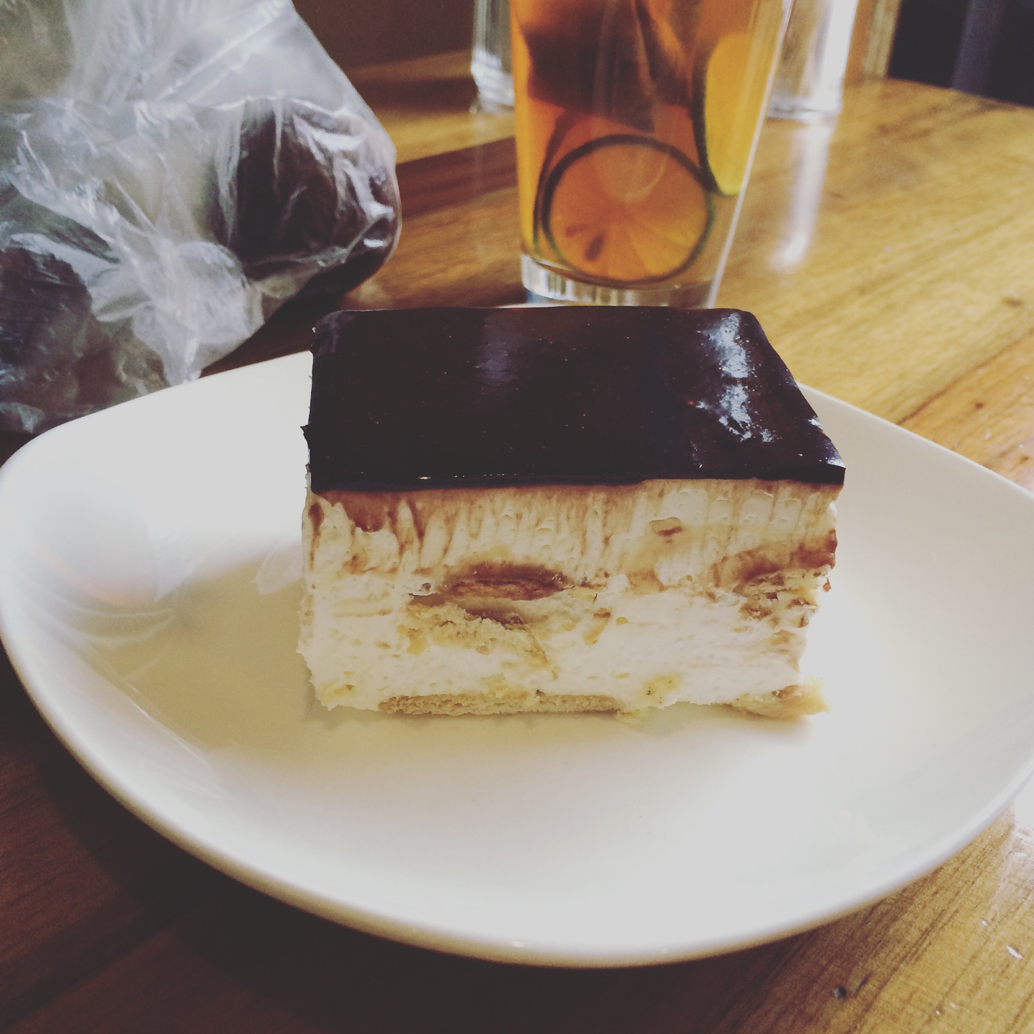 外食(☆_☆)