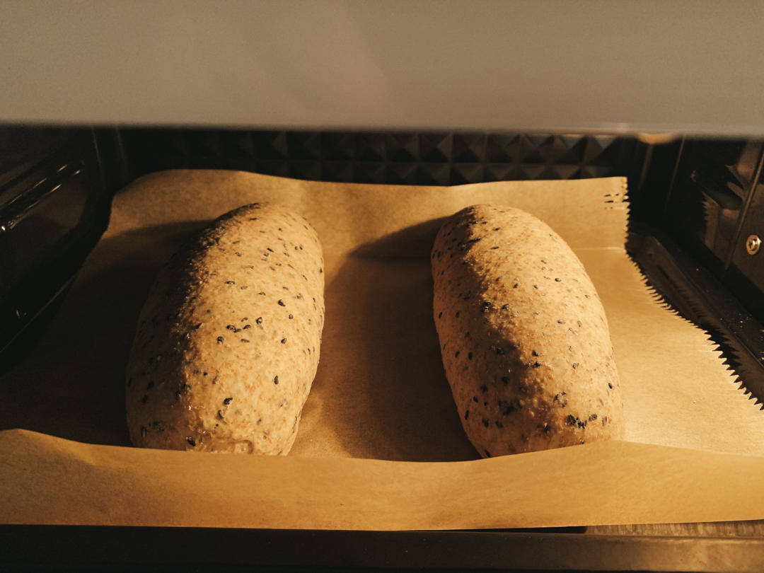 健康黑芝麻面包（免揉）