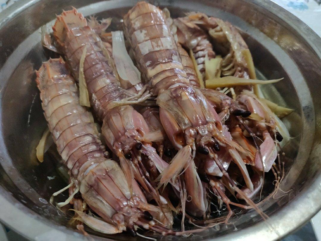 清蒸皮皮虾
