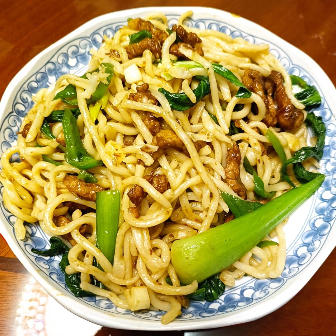 青椒肉丝炒面