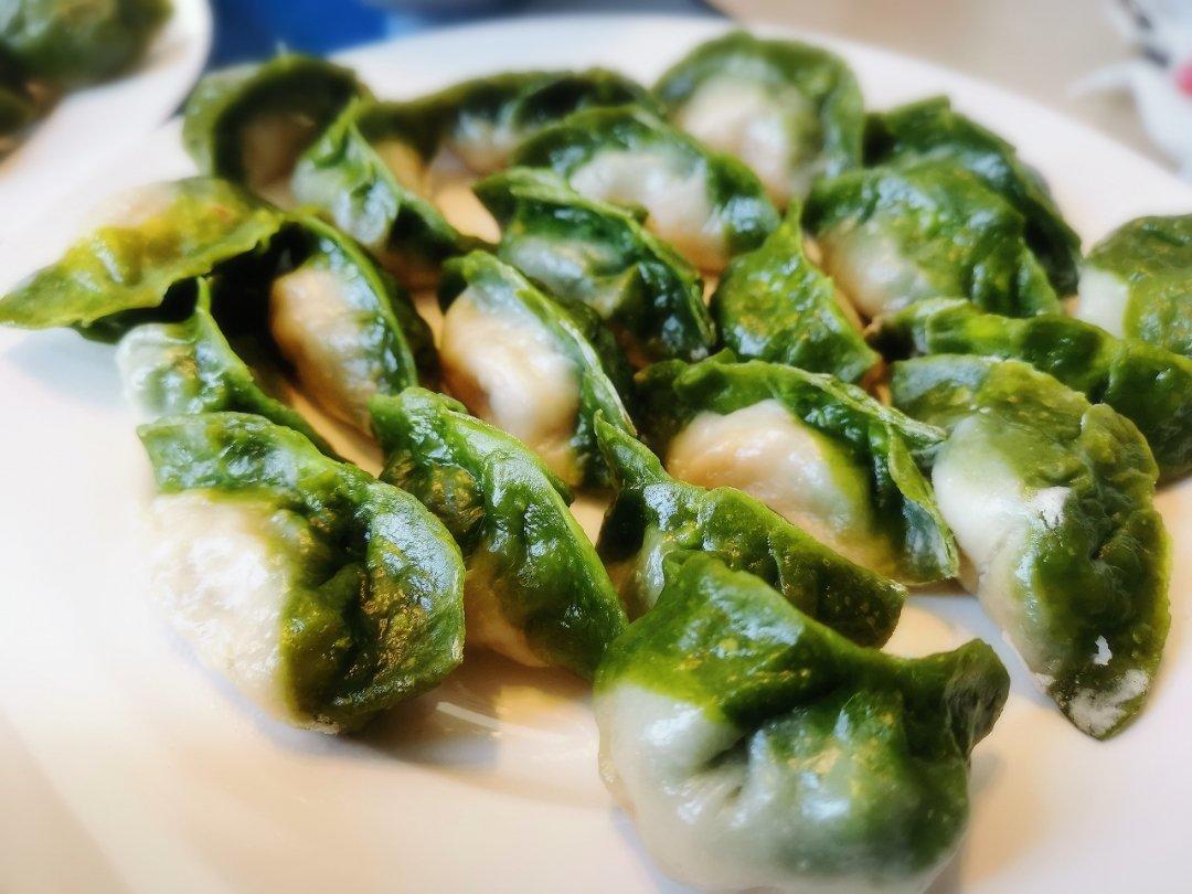 翡翠白玉白菜饺子详细版（附翡翠白玉白菜饺子包法，翡翠白玉饺子皮两种制法，面包机和面，翡翠白玉烧卖，各种馅料搭配）