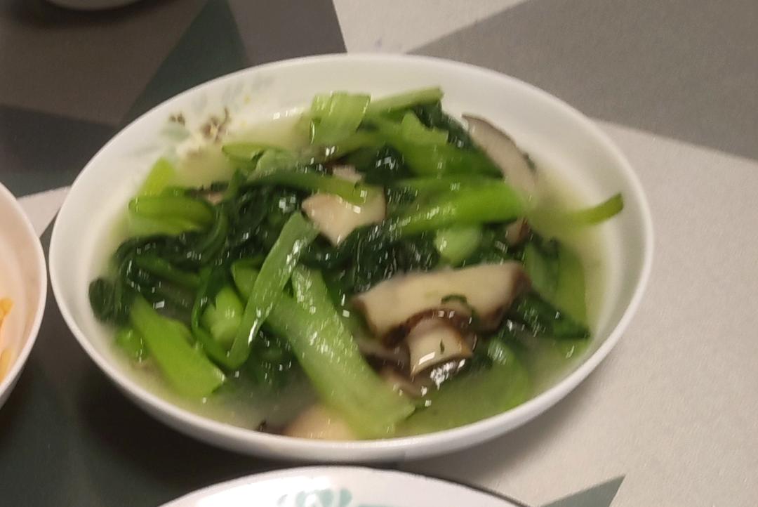 上海青炒香菇
