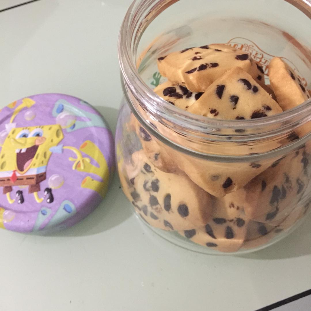巧克力豆曲奇饼