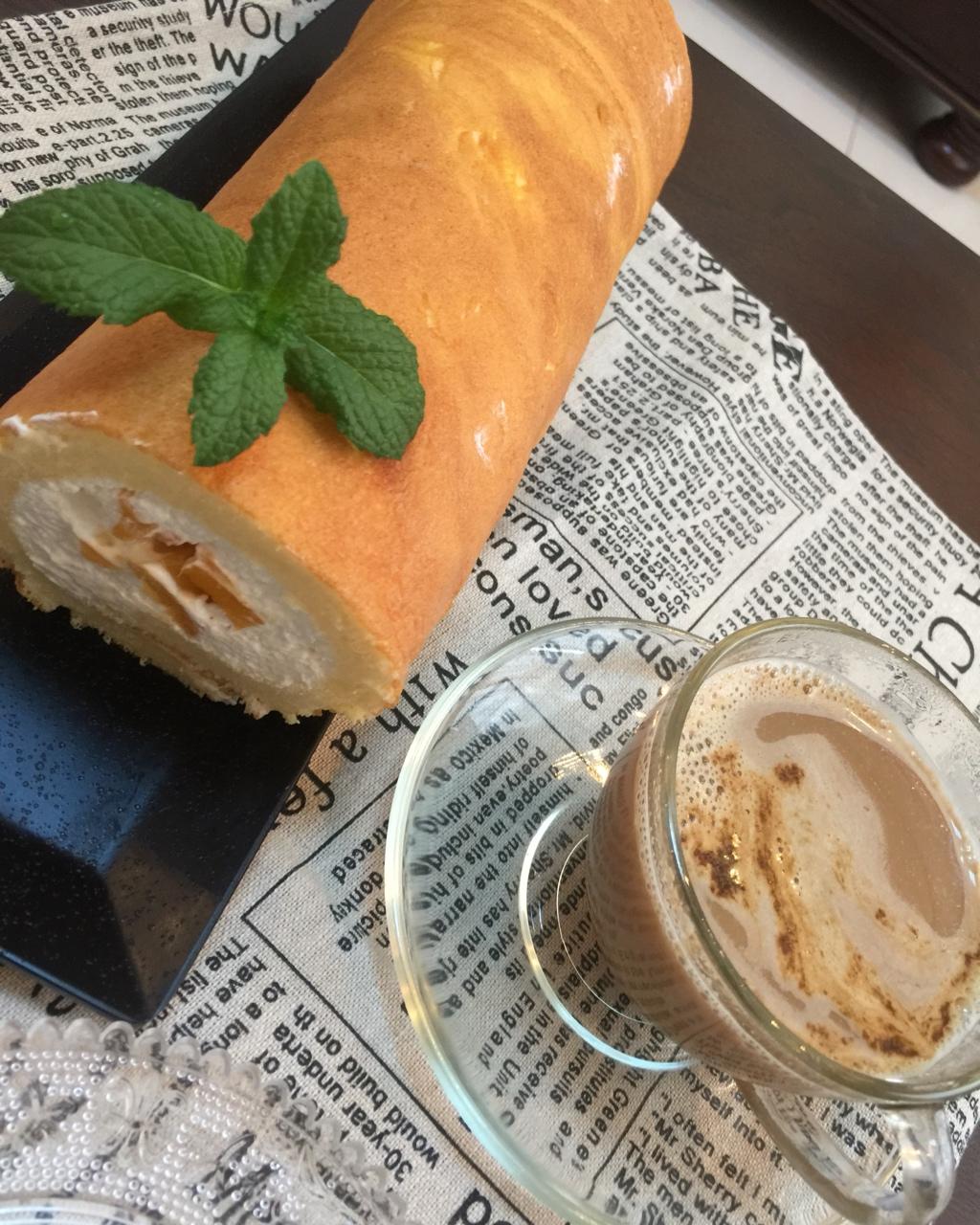 胖乎乎奶油芒果卷/不开裂不掉皮全过程详细图解烘焙视频/蛋糕篇6：「厚卷」