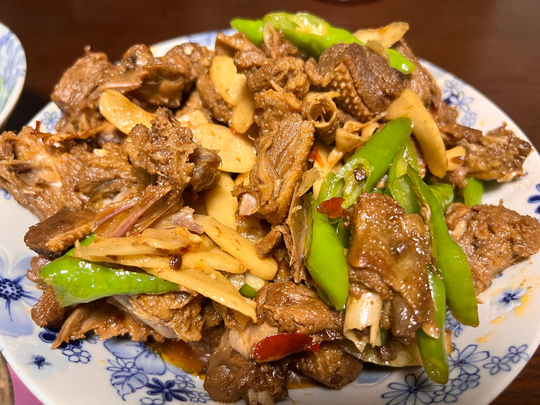 姜爆鸭子（子姜炒鸭子）