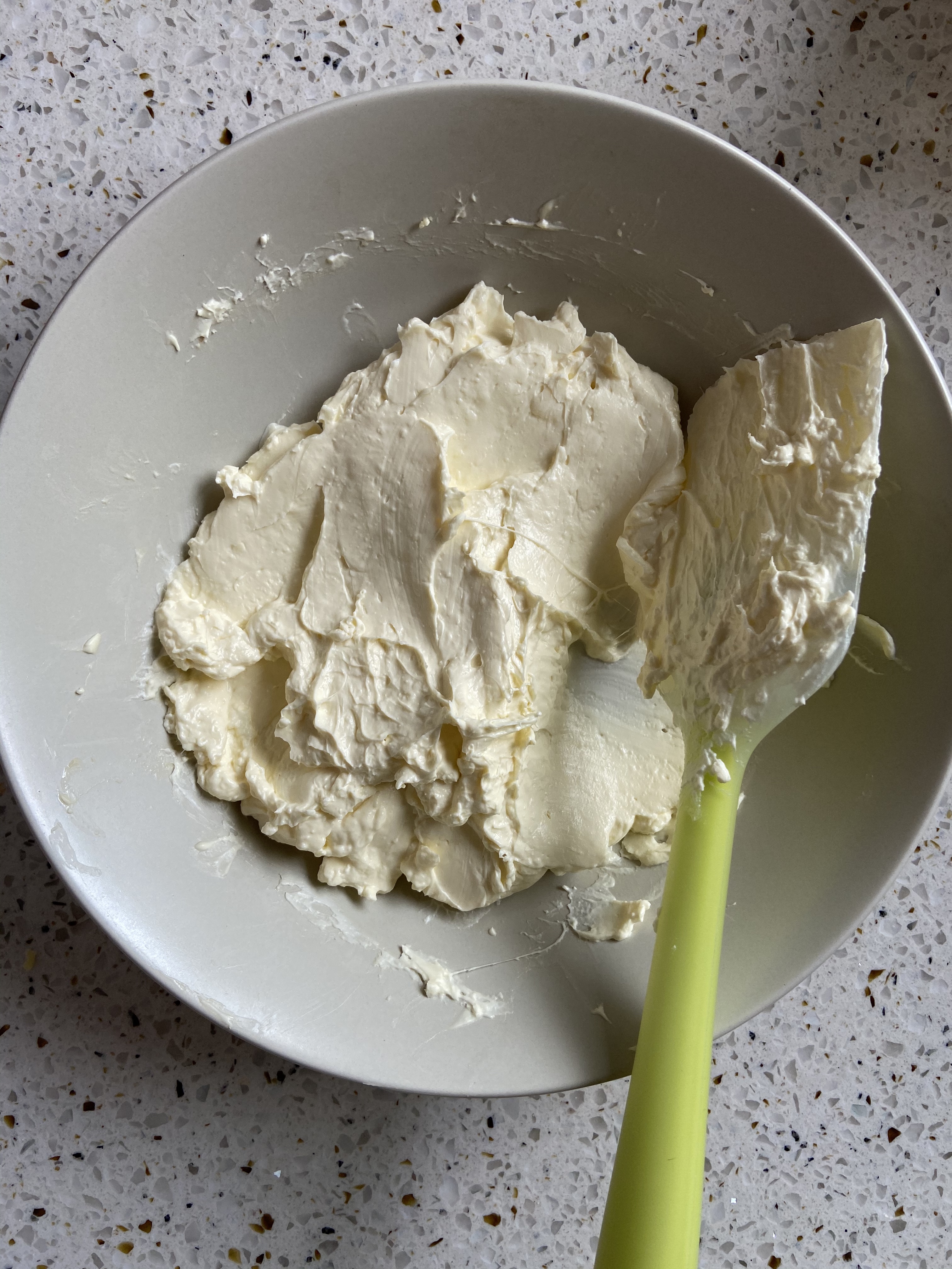 抖臀奶酪蛋糕-无淀粉简易版的做法 步骤2