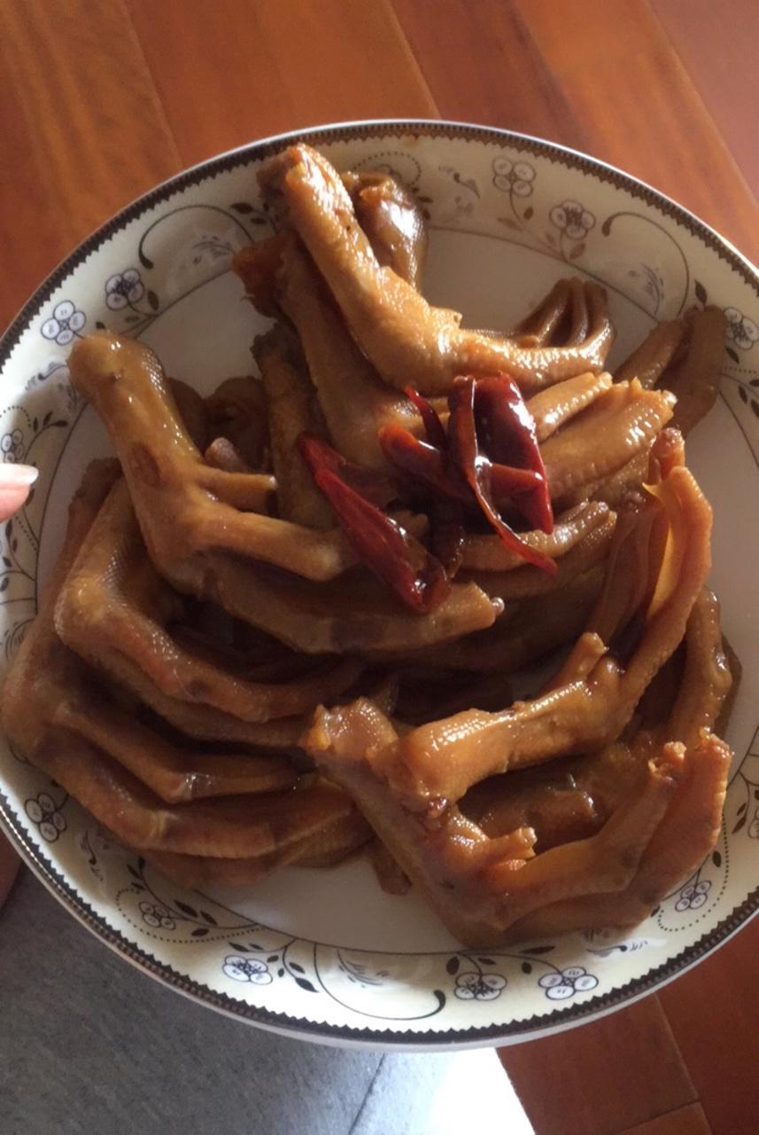 卤鸭爪