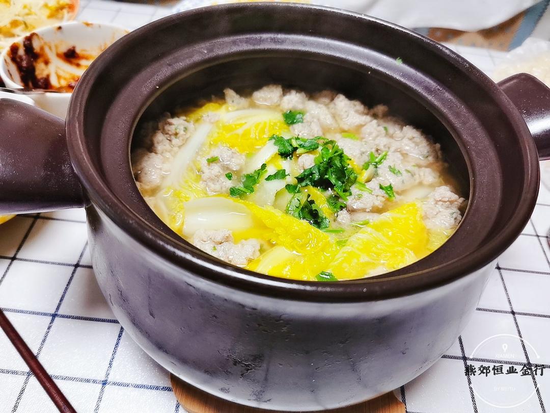 娃娃菜丸子汤（极简单又美味版）