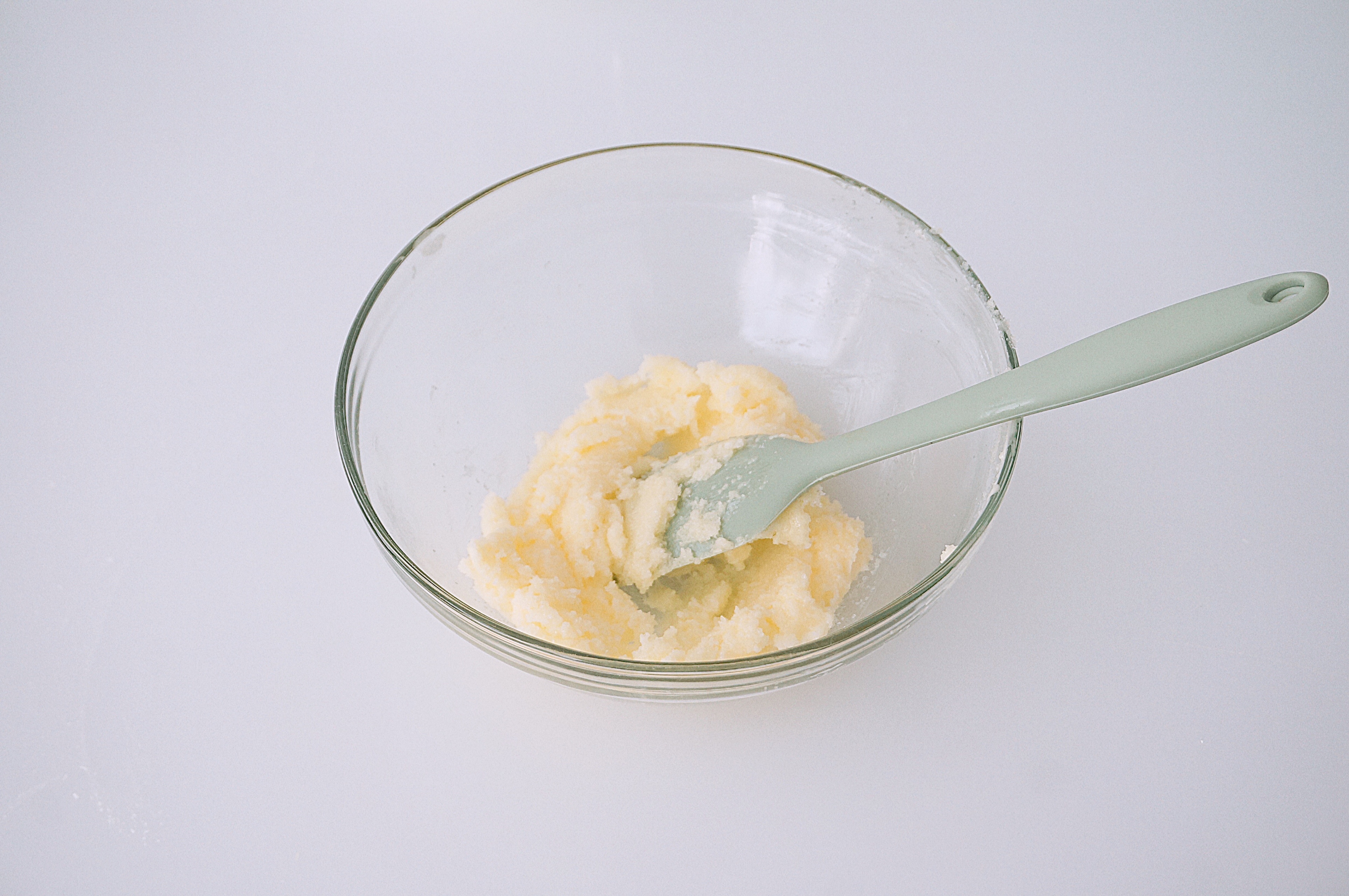 网红冰淇淋菠萝包｜冰火两重天｜高颜值的做法 步骤9