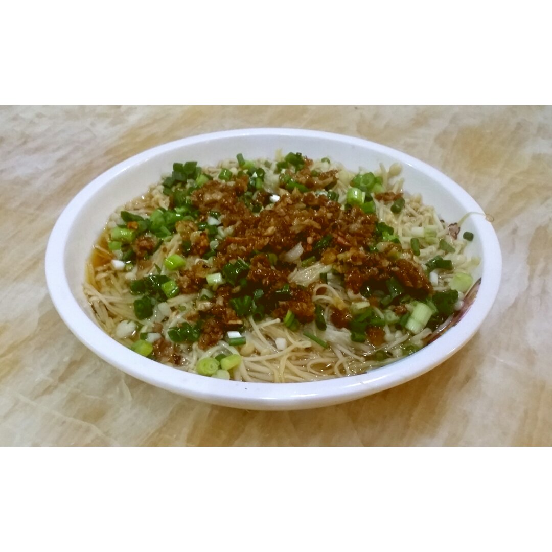 油泼金针菇