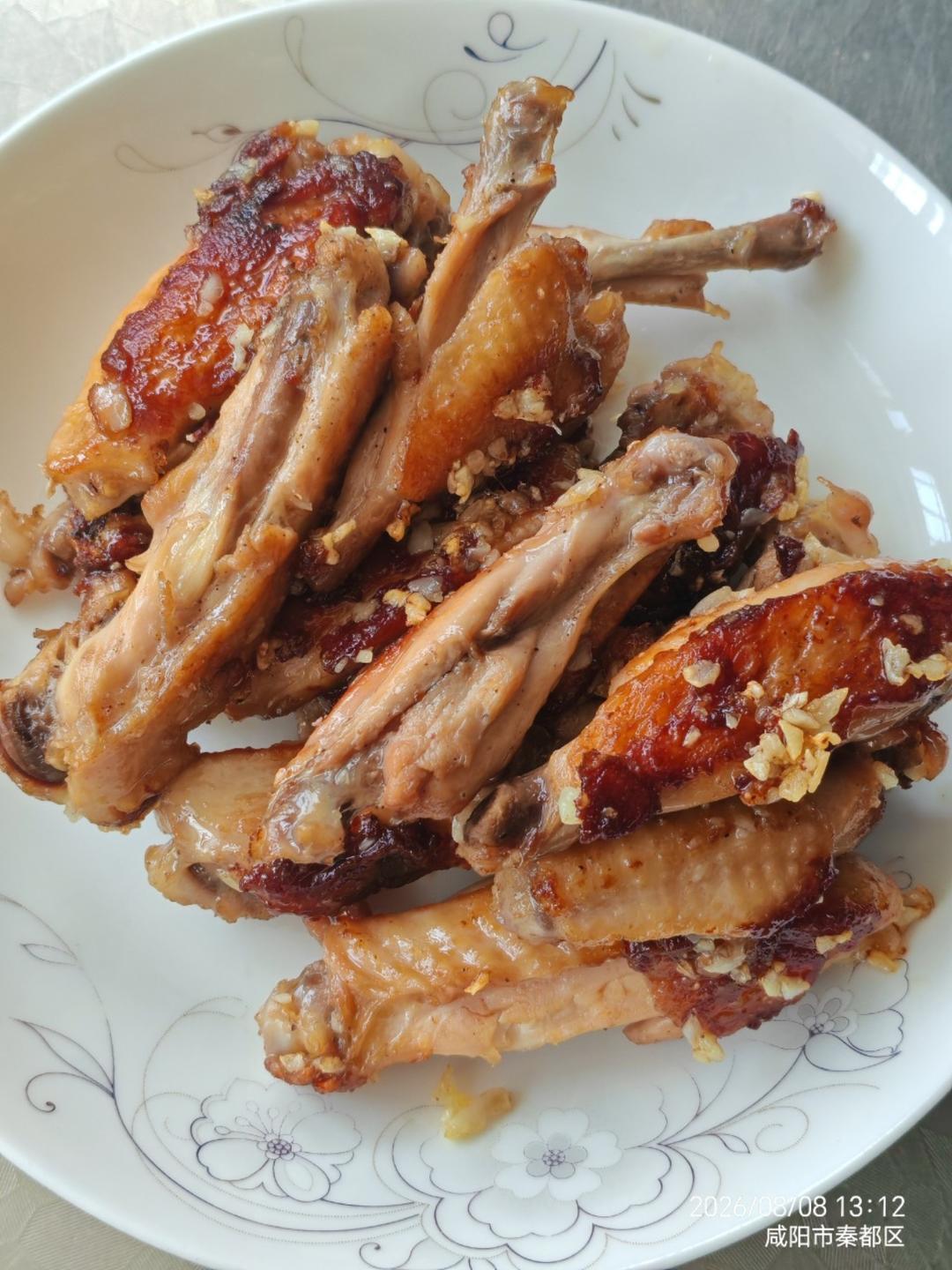 蒜香鸡翅，这才是鸡翅最好吃的做法
