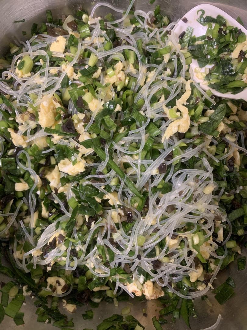 能使鸡蛋顺滑的韭菜盒子做法