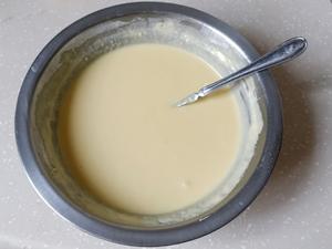 椰香糯米粑粑糕的做法 步骤2