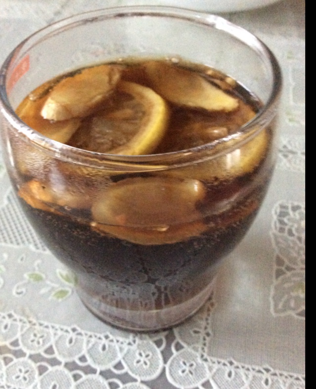 柠檬可乐生姜茶