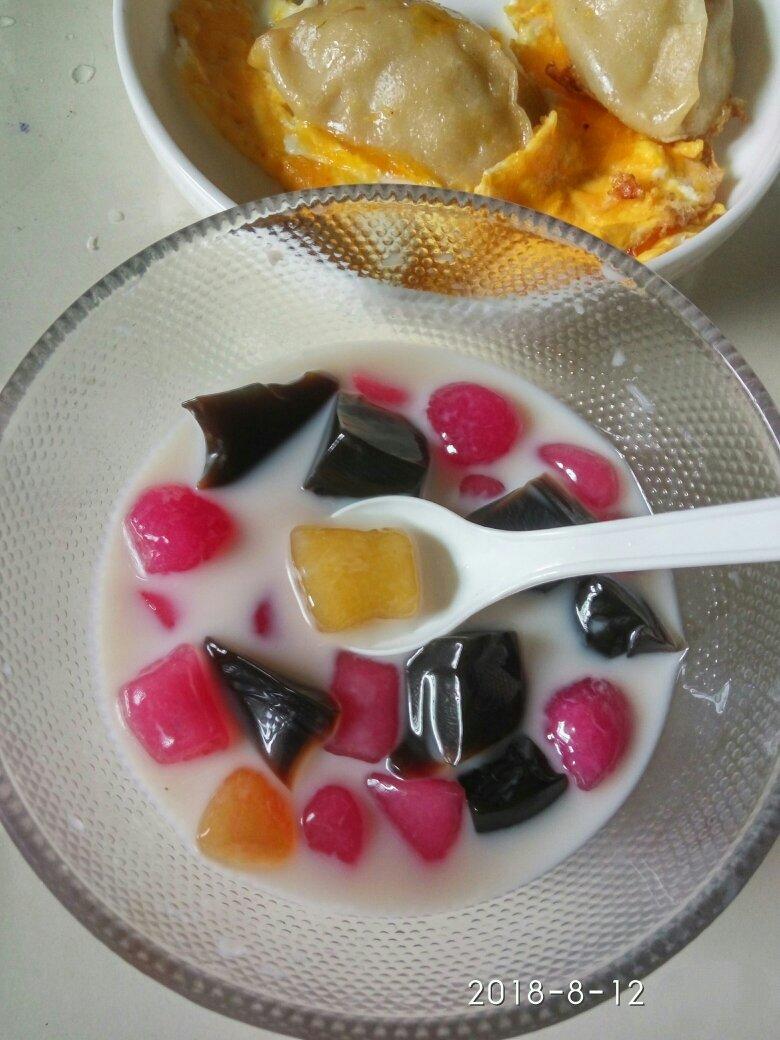多彩芋圆