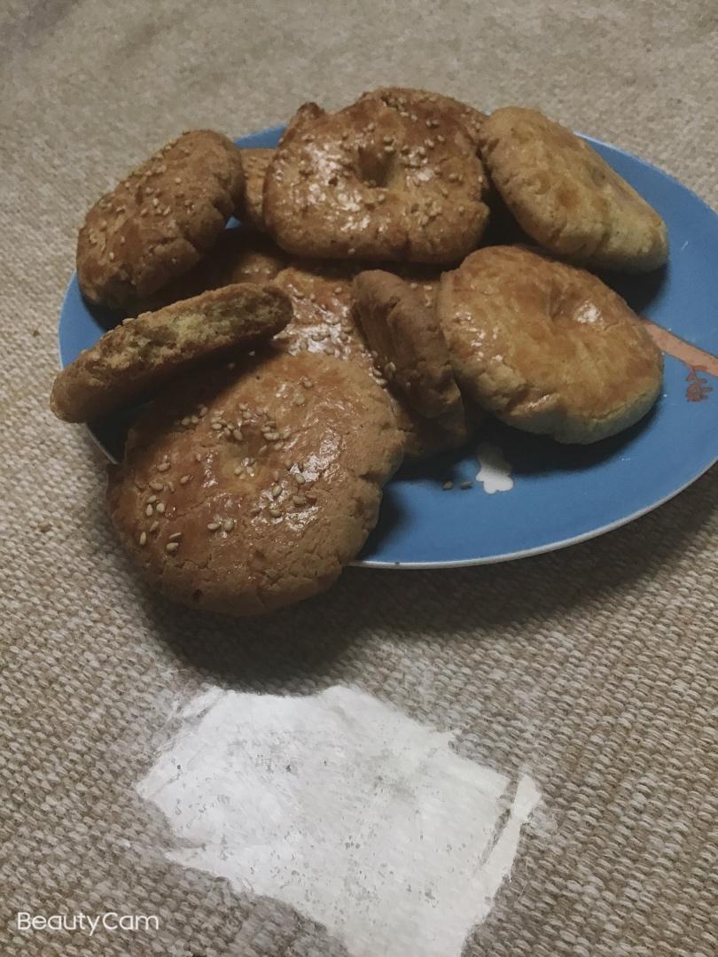 轻轻一按就碎掉的原味桃酥（不输猪油版）