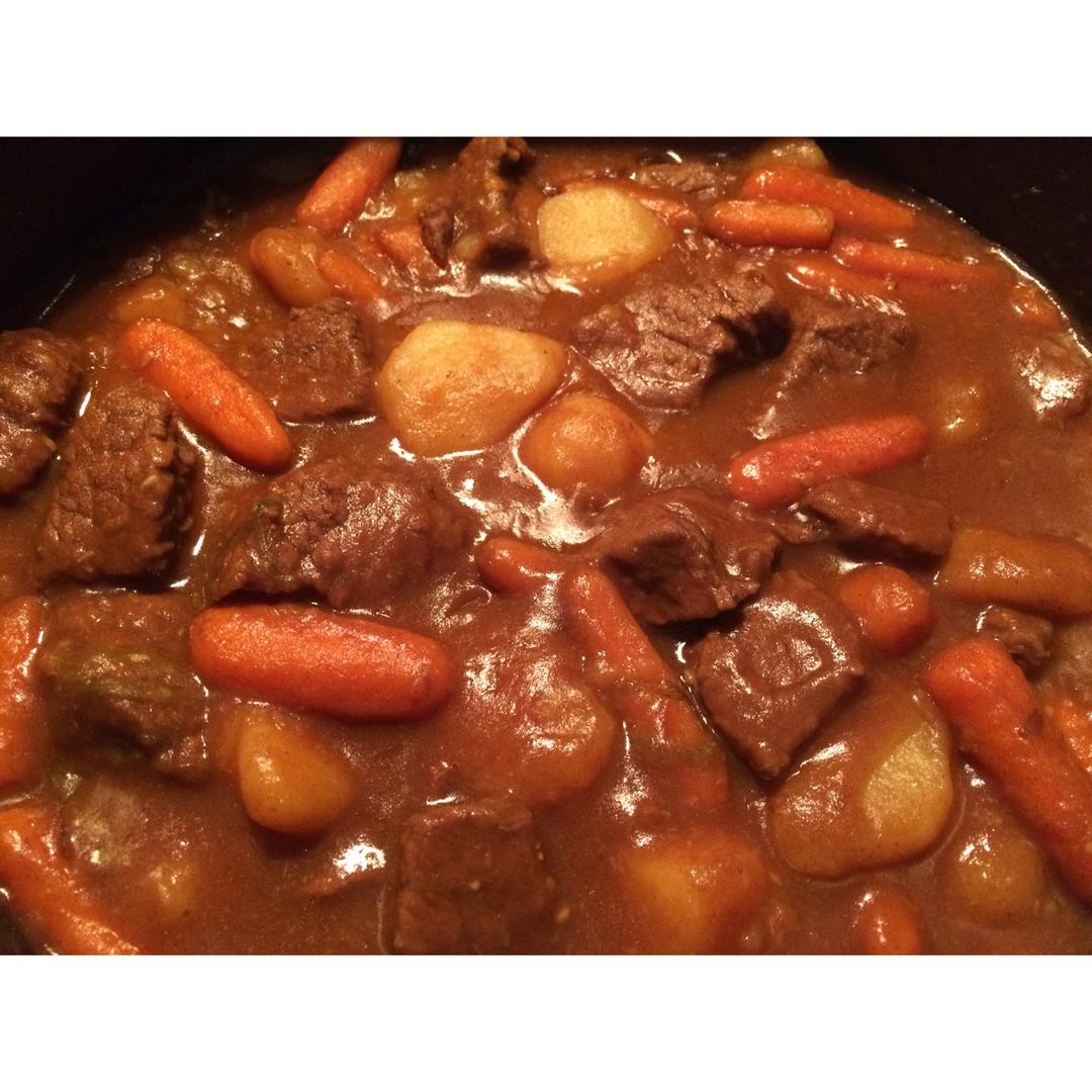 红烧牛肉土豆 （独家秘制）
