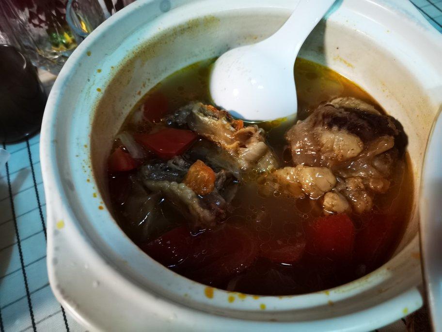 洋葱番茄牛骨汤