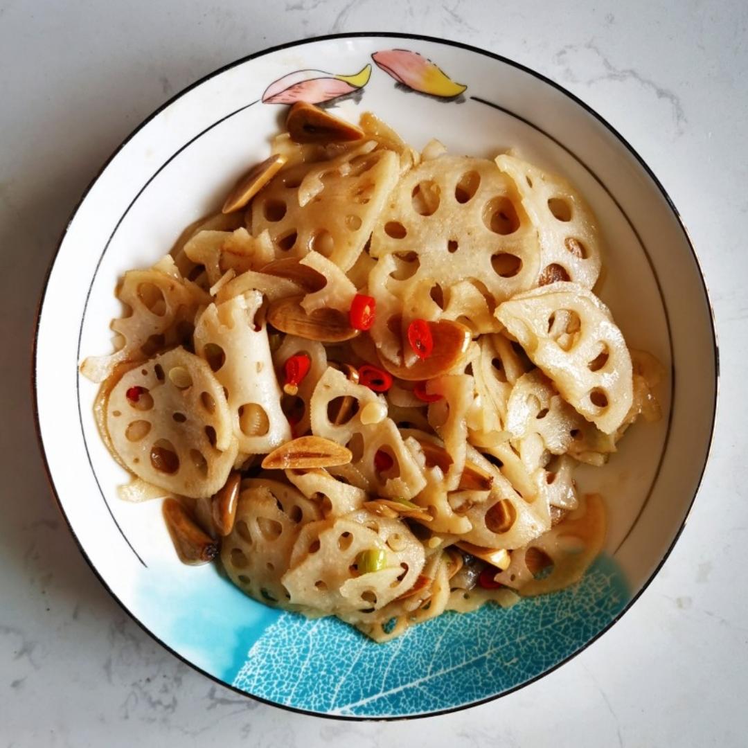 腊八蒜炒藕（不一样的醋溜藕片）