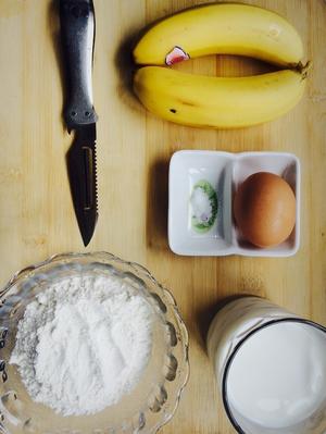 无油香蕉煎饼（铜锣烧）的做法 步骤1